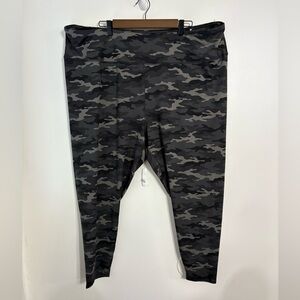 Maurice’s Camouflage Print Leggings Size 4X